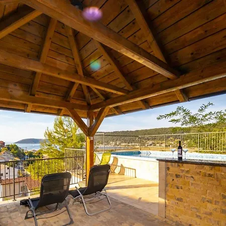 In With Sea View, Balcony, Air Conditioning, Wifi 3321-4 * Supetarska Draga