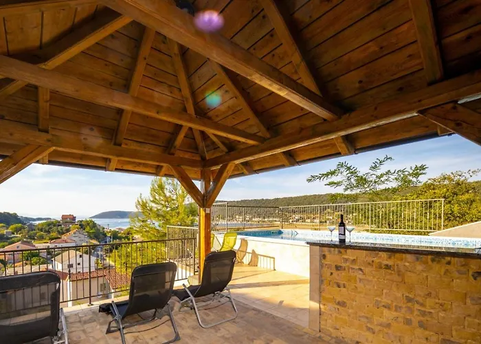 In With Sea View, Balcony, Air Conditioning, Wifi 3321-4 * Supetarska Draga