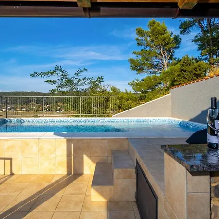 Appartement In With Sea View, Balcony, Air Conditioning, Wifi 3321-4 *