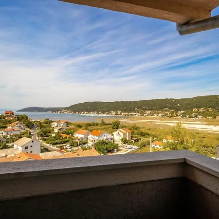In With Sea View, Balcony, Air Conditioning, Wifi 3321-4 Appartement *
